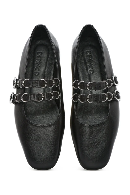 کالج زنانه derimod