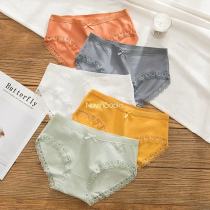 شورت طرح هیوا (محصول یک سانتی متر لک دارد)