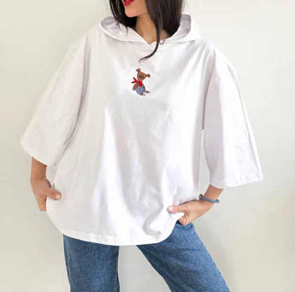 تیشرت باکسی گلدوزی زنانه عروسک تدی مستربین کلاهدار گرم بالا