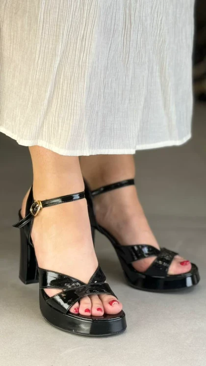 105 - پاشنه لژدار 105