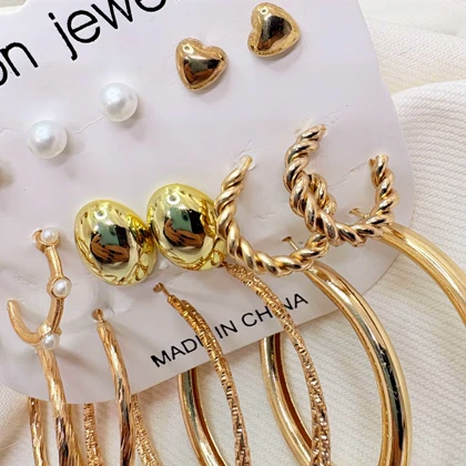 پک 9 جفتی گوشواره طلایی مدل «جامع» | ترکیبی از میخی، حلقه‌ای و فانتزی (اقتصادی)