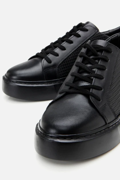 کفش های روزمره مردانه yaya-by-hotic