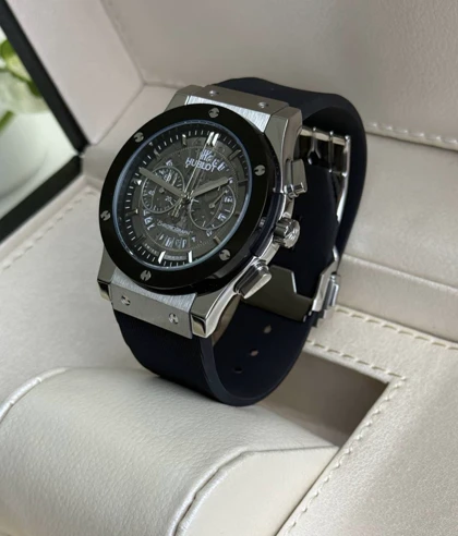 ساعت هابلوت سه موتوره مردانه نقره ای مشکی اسکلتون (کرنوگراف) Hublot Diamonds Silver