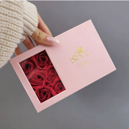 باکس گل معطر همراه با بگ