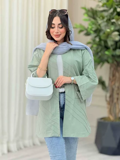 مانتو برش‌دار بغل چاک