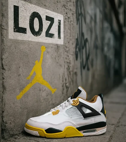 کتانی ساق‌دار زنانه و مردانه سفید زرد Nike air jordan 4 مدل 8037