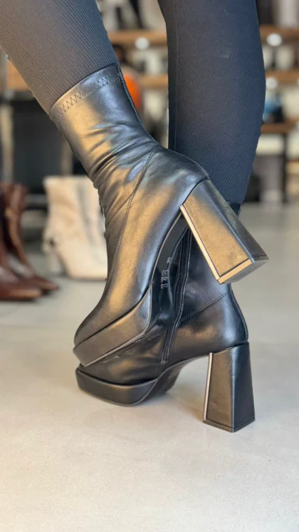 696 - نیم بوت استرج تک لژ696