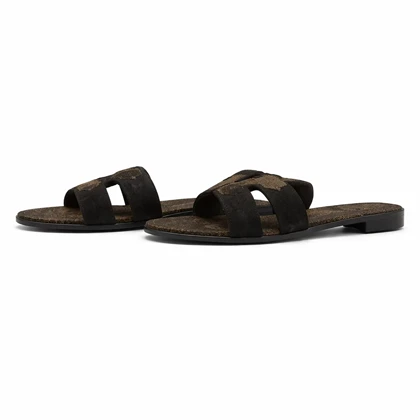 صندل دمپایی هرمس مشکی کد 295103