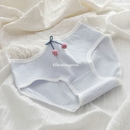 شورت زنانه کبریتی پیشی پیشی