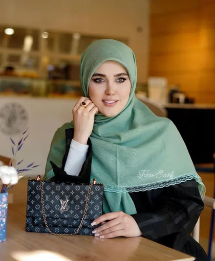 روسری اسلپ دور دانتل اکلیلی