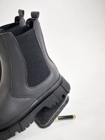 بوت مردانه بغل کش برشکا_4686