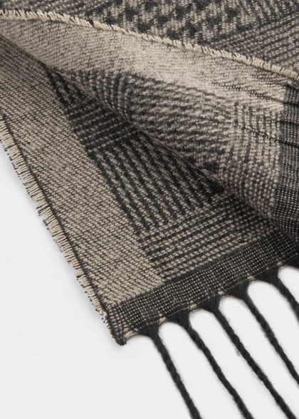 شال طرح دار 2411606