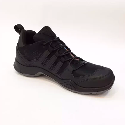 کفش راحتی آدیداس مدل ترکس Swift terrex مشکی