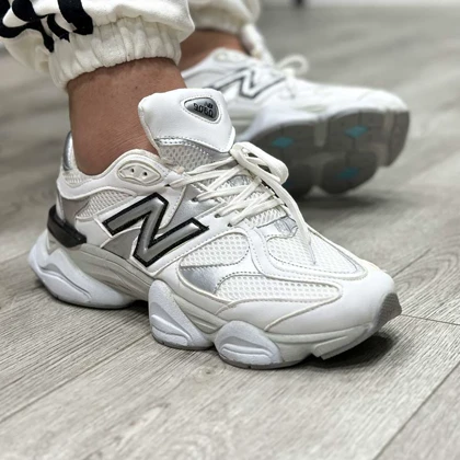 کتانی اسپرت مردانه مدل نیوبالانس NEW BALANCEرنگ سفید