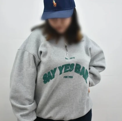 بلوز دورس نیم زیپ Yes Baby تو کرکی