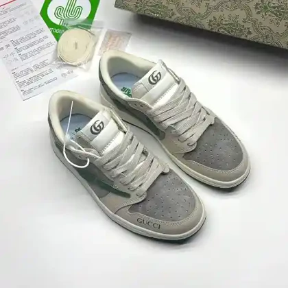 کفش نایک ایر جردن وان لو تراویس اسکات گوچی Nike Air Jordan 1 Low Travis Scott x Gucci