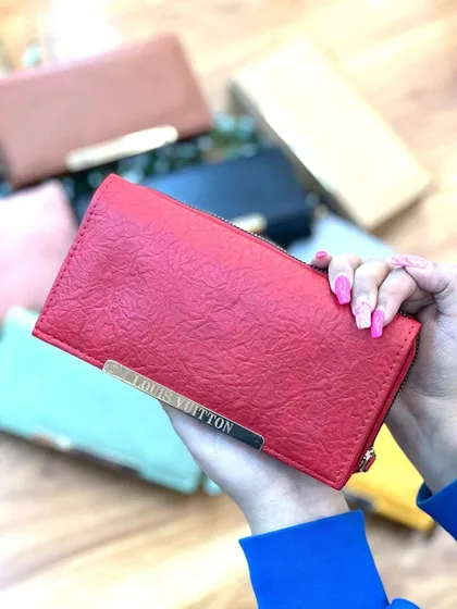کیف پول زنانه