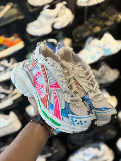 کتانی بالانسیگا رانر