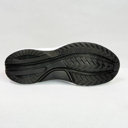 کتانی اسپرت مردانه مدل ساکونی Saucony رنگ مشکی زیره سفید کد 51208