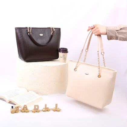 کیف مجلسی دیانا DIANA