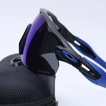 عینک برند OAKLEY کد 181359