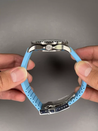 ساعت مچی برایتلینگ سوپراوشین موتور اتوماتیک بند رابر تیفانی Breitling