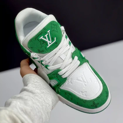 لویی ویتون ترینر سفید سبز Louis Vuitton Trainer White Green