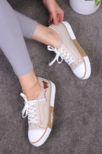 کفش اسپرت زنانه ونس لورا