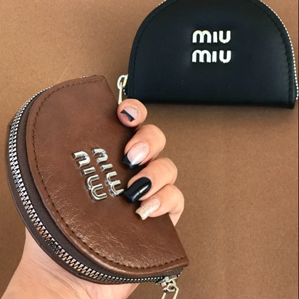 کیف جاکارتی miu miu