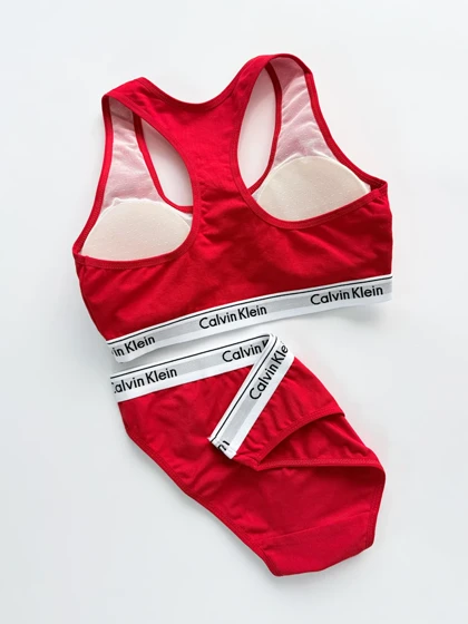 ست نیم‌تنه کاپ‌دار و شورت اسلیپ نخ پنبه کلوین کلاین Calvin Klein