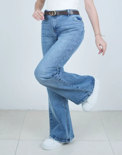 شلوار جین بوتکات آبی وسط سایز بزرگ