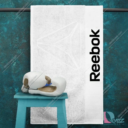 حوله ورزشی Reebok رنگ سفید بزرگ