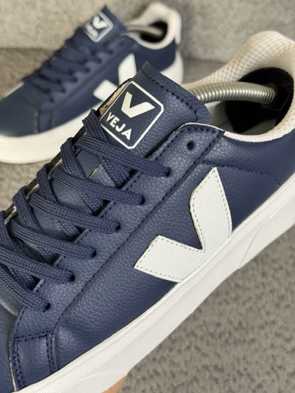 ونس VEJA