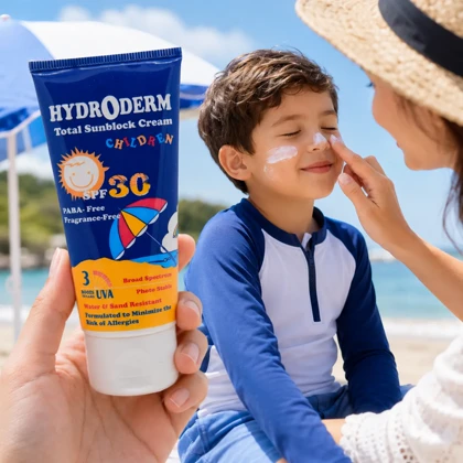 کرم ضد آفتاب کودکان هیدرودرم SPF30 بی رنگ حجم 50 میلی لیتر