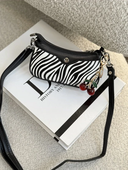 کیف دخترانه زبرا گیلاسی