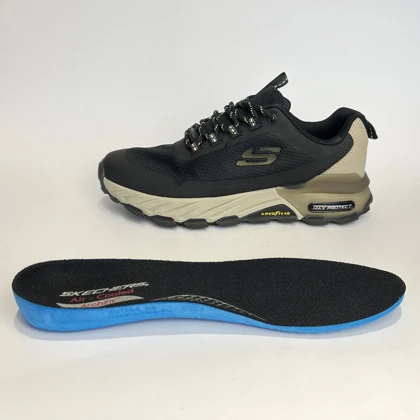 کفش راحتی اسکیچرز مدل مکس پروتکت مشکی کرم