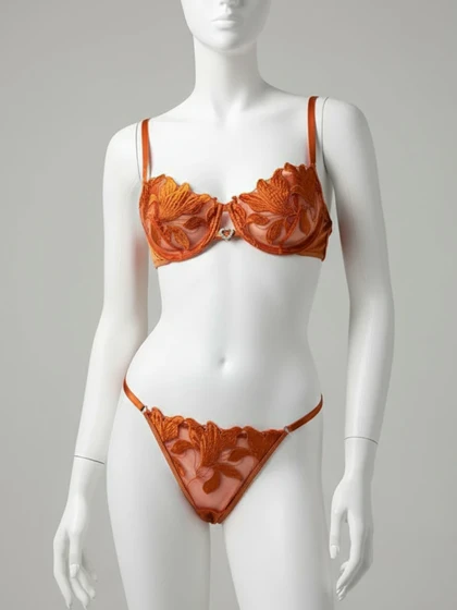 ست شورت و سوتین فنر دار تور و دانتل طرح برگ وسط قلب نارنجی