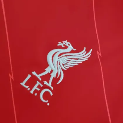 لباس اول لیورپول فصل 2022-2021