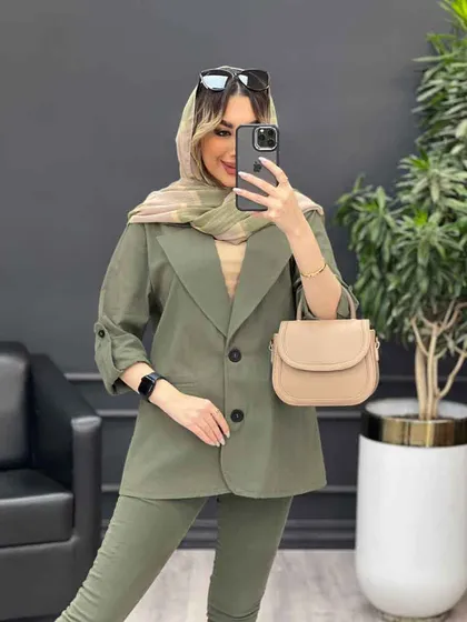 مانتو دو دکمه ثمین