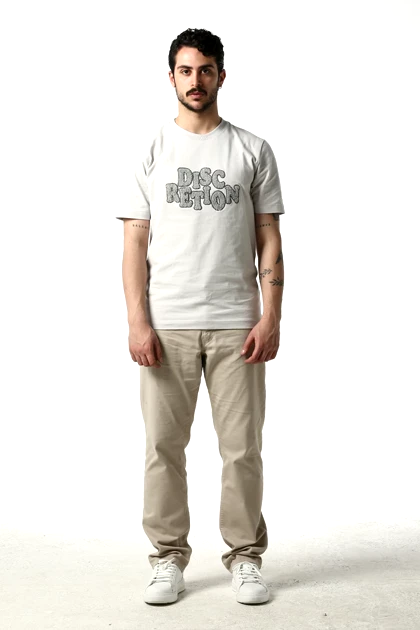 تیشرت آستین کوتاه گلدوزی مردانه