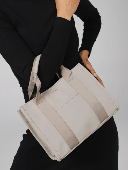 کیف دوشی زنانه دیوید جونز مدل David Jones CM7329