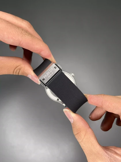 ساعت مچی اوبلو کلاسیک فیوژن اتوماتیک مشکی قاب سیلور Hublot Classic Fusion