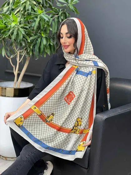 شال گوچی طرح شطرنجی