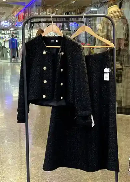 کراپ کت و دامن شنل