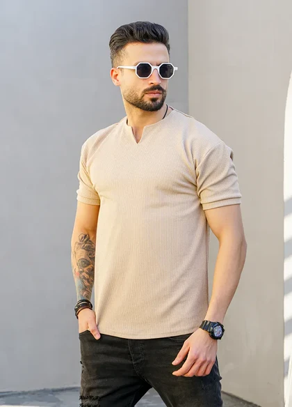 تیشرت آستین کوتاه یقه کوبایی کرم مردانه مدل Asam