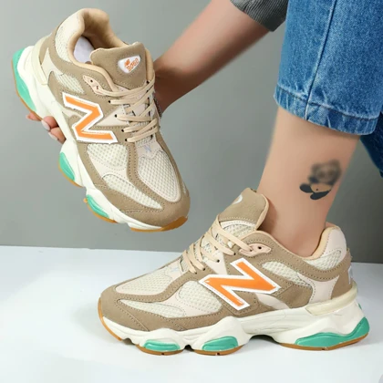 کتانی زنانه اسپرت مدل نیوبالانس 9060 new balance رنگ کرم نسکافه ای کد 088901