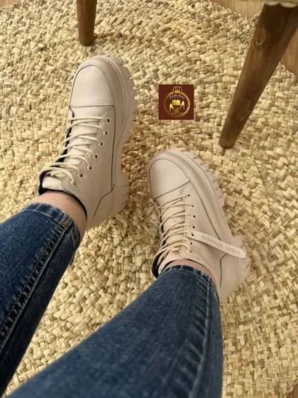 نیم بوت اسپرت زنانه بندی F 18