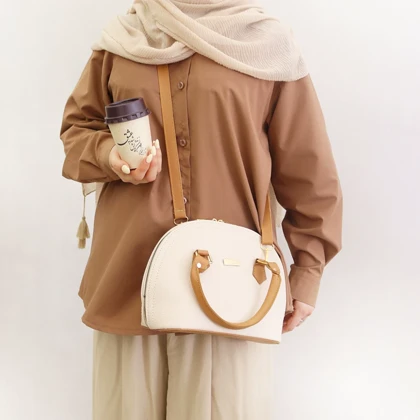 کیف دوشی دستی رستا RASTA
