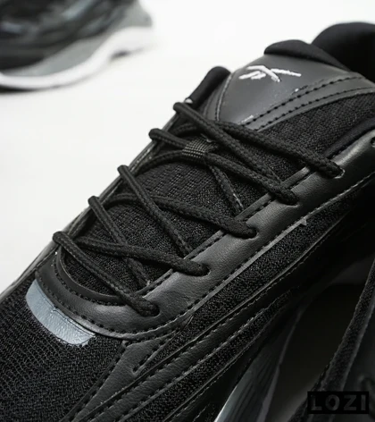 کفش کتانی مشکی طوسی سفید مردانه reebok CROSS FIT