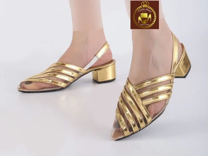 صندل پشت‌باز مجلسی و تابستانه زنانه پاشنه‌دار